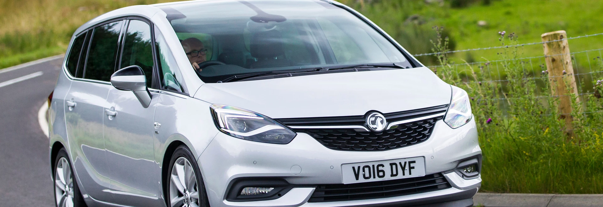 Vauxhall Zafira Tourer 1.4-litre Turbo SRi Nav MPV Review